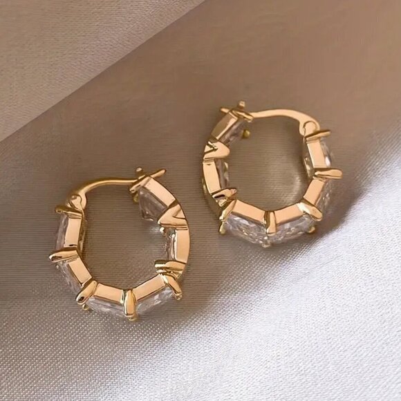 Huggie Earrings with Clear Princess Cut Stones and Tons of Bling #1452 - Picture 7 of 7